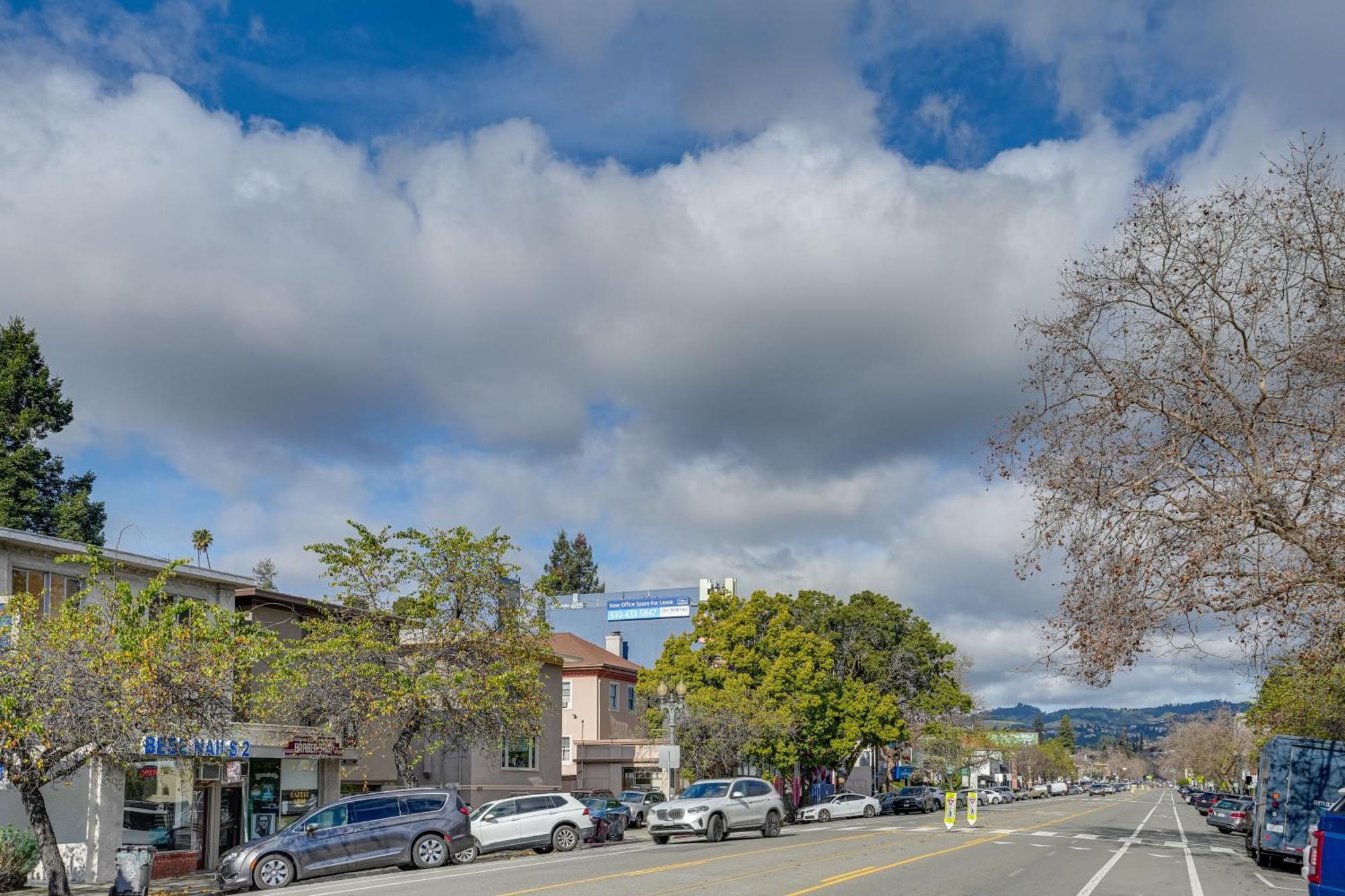 Charming Oakland Apartment Near Lake Merritt! Exterior photo