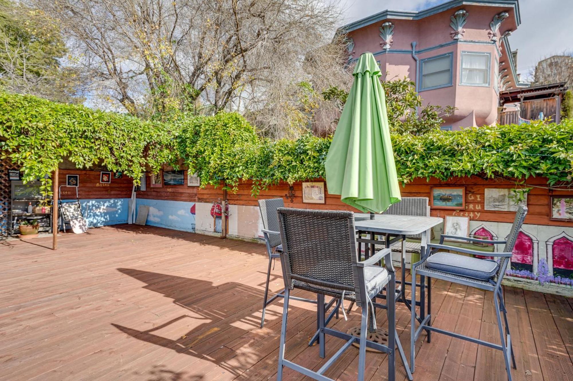 Charming Oakland Apartment Near Lake Merritt! Exterior photo