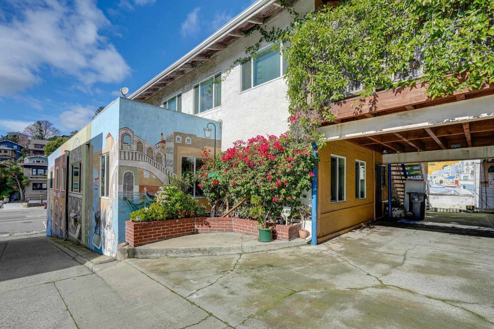 Charming Oakland Apartment Near Lake Merritt! Exterior photo